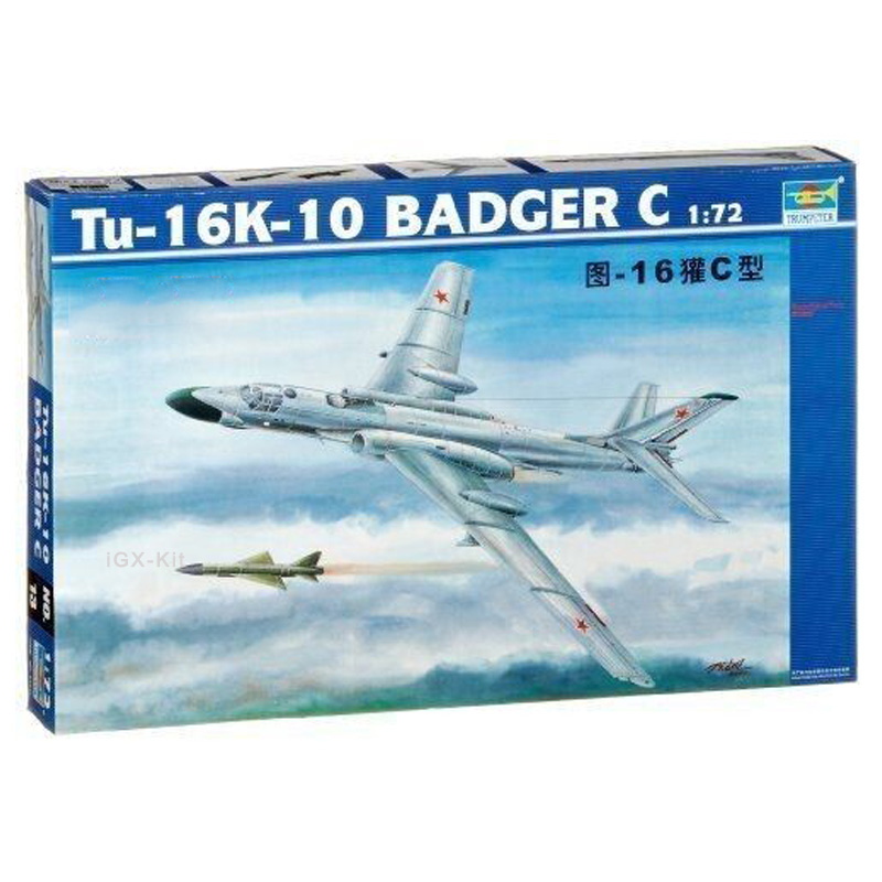 Model Kit Kotobukiya - Trumpeter 01613 1/72 Skala Tupolev TU16
